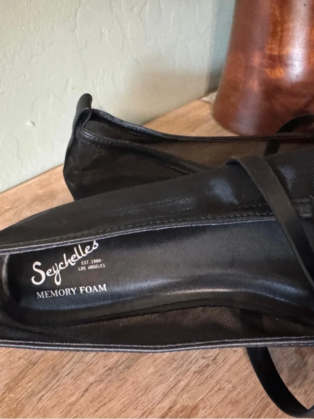 Seychelles Black Mesh Ballet Flats Bow Memory Foam Size 10